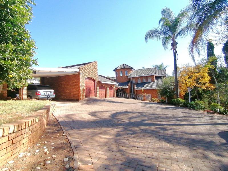 4 Bedroom Property for Sale in Ifafi North West
